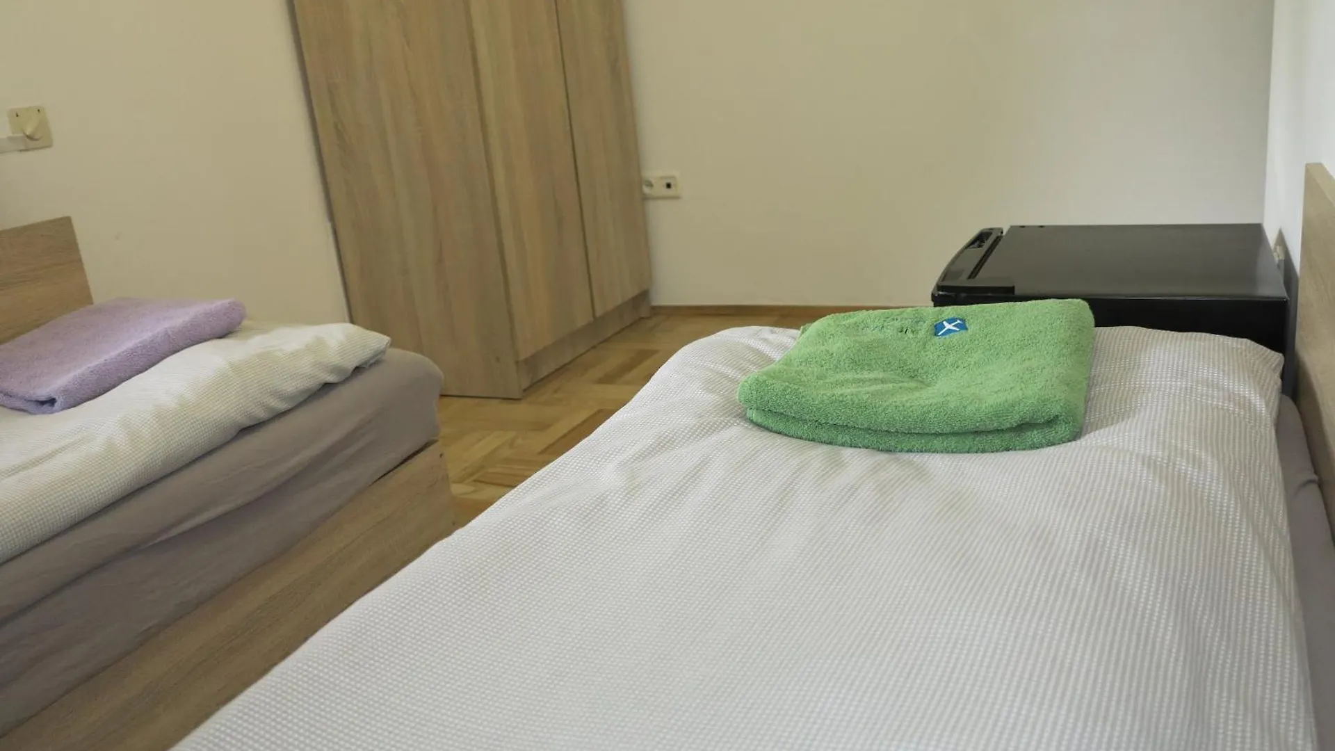 Airspot Balice Aparthotel Cholerzyn 0*,
