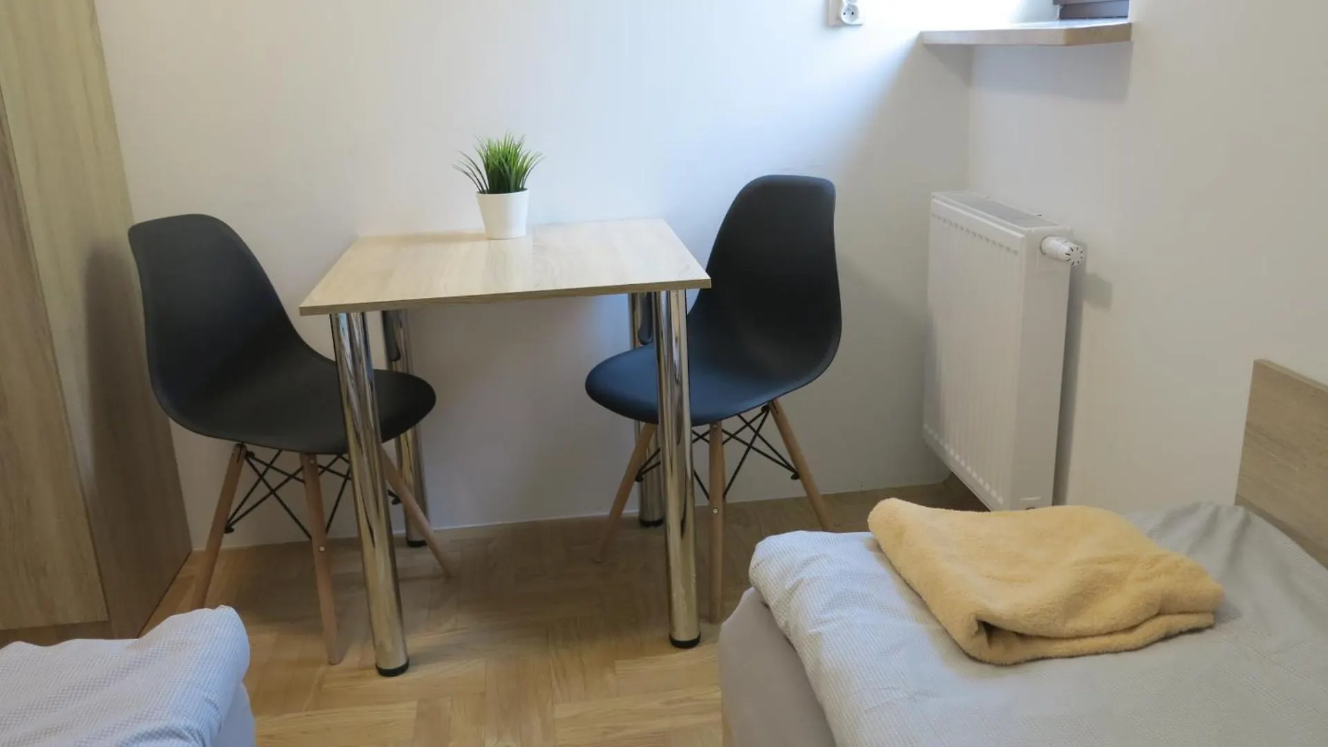 Airspot Balice Aparthotel Cholerzyn
